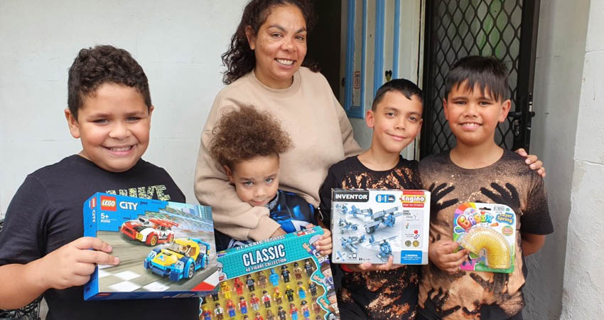 A Christmas surprise for Aboriginal kids